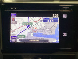 ナビゲーションはフルセグTV対応の純正メモリーナビを搭載しています。Bluetoothオーディオ機能がありますので、スマートフォンなどの音楽も再生できます。