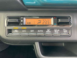 エアコンはオートエアコンで快適に運転が出来ます。