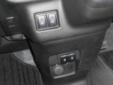 シートヒーター運転席、助手席装備