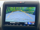 【バックカメラ】駐車時に後方がリアルタイム映像で確認できます。大型商業施設や立体駐車場での駐車時や、夜間のバック時に大活躍!運転スキルに関わらず、今や必須となった装備のひとつです!