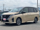 当店は最新鋭の設備を完備した大型工場併設店です☆車検・点検などオーナー様の信頼を得られるよう日々整備士達は努力を欠かしません。ハイブリッドに関する知識や診断機など確りご用意し安心をお届けします☆