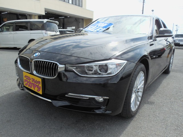 3シリーズセダン 320i xドライブ ラグジュアリー 4WD ツインパワーターボ・ワンオー...