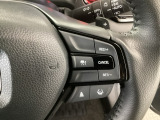 【アダプティブ・クルーズ・コントロール】予め設定した車速内でクルマが自動的に加減速。 前走車との適切な車間距離を維持しながら追従走行し、高速道路でのドライバーの疲労を軽減してくれる嬉しい機能付♪