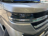 【LEDライト】ハロゲン、HIDと比べて明るく、寿命が長いのが特徴です!これで夜の運転も安心☆