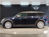 気密性の高いMINIは外観のかわいらしさとは裏腹に、外の雑音を遮り、高級感のある快適なドライブをお楽しみいただけます。