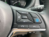 プロパイロット、高速道路や自動車専用道路を運転中にアクセル・ブレーキ・ハンドル操作をクルマがアシストしてくれます。