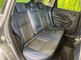 コンパクトカーですが、セカンドシートは十分な広さがあり快適にお乗りいただけます♪シートを倒して大きな荷物を積んだりと、用途の幅が広い1台です。