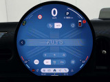 エアコンも画面から、温度、風向き、風量が変更できます。緊急性が高いデフロスター(曇り止め)ボタンは物理スイッチで残っております。