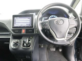 運転席からの操作もしやすいインパネ配置と、見切りのいいアイポイントですので、お車の操作性にも優れていますよ!快適・安心・安全です!!