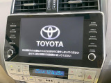 【メーカー純正ナビ】インテリアに溶け込むスタイリッシュな「専用設計」メーカーナビを装備♪視認性や操作性など基本性能にも優れ、より上質なカーライフをお楽しみいただけます。