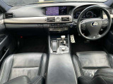 LS 600h Fスポーツ 4WD 