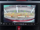 便利な【バックモニター】で安全確認もできます。駐車が苦手な方にもオススメな便利機能です。