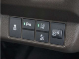 ◆パーキングセンサーシステム◆車庫入れの時などに近くに障害物がある場合、障害物までの距離を音で知らせてくれます。