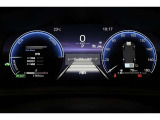 マルチインフォメーションディスプレイ付きのメーターです!エコ運転へ導く多彩な情報を表示してくれます。