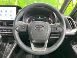 【純正革巻きステアリング】上質な革を使用することで、手にしっかり馴染みとても運転しやすいハンドルです♪