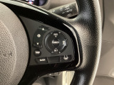 【アダプティブ・クルーズ・コントロール】予め設定した車速内でクルマが自動的に加減速。 前走車との適切な車間距離を維持しながら追従走行し、高速道路でのドライバーの疲労を軽減してくれる嬉しい機能付♪