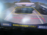 バックカメラ付き♪車庫入れ、バックでの駐車時に後方が見える事での安心感は大きいです☆一度装備したら外せなくなるアイテムです♪