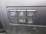 ブレーキサポート「SCBS」や後方からの車両接近警報「BSM」などを装備しています