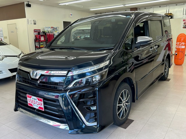 ヴォクシー 2.0 ZS 煌 4WD
