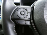 Bluetooth接続でハンドルを握ったままステアリングスイッチで電話のワイヤレス通信が可能です。
