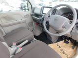視界が良く運転性の良いフロントシート