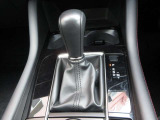 DCT、CVT、従来型のATなど、すべてのトランスミッションの利点を集約し、ロックアップ領域を大幅に拡大し伝達効率の向上とマニュアルトランスミッションのようなダイレクト感を実現した自社製ATです。