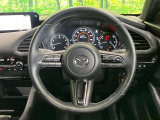 【純正革巻きステアリング】上質な革を使用することで、手にしっかり馴染みとても運転しやすいハンドルです♪