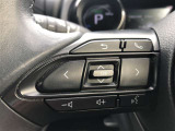 【ステアリングスイッチ】左です。ハンドルから手を離さず、運転に集中したまま手元でオーディオ操作等ができます。