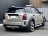 MINI正規販売店のお車は、全てのお車にMINI認定中古車の保証書が発行されます。保障約款もございますので保障内容が明確でございます。お客様にご安心してお乗り頂けますよう、全力でお客様をサポート致します。
