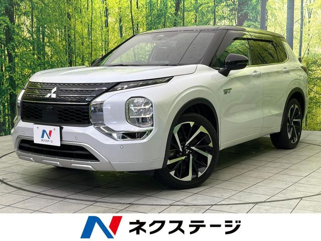 アウトランダー PHEV 2.4 P 4WD 