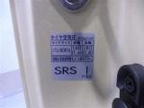 規定タイヤサイズ、空気圧です