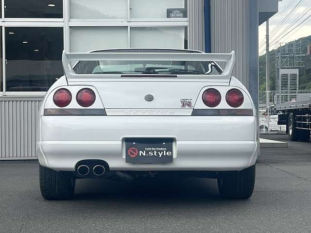 1996 Nissan Skyline GT-R 2.6 V-Spec 4WD photo 6