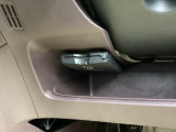 ETC付いてます。ETCが使用可能な道路通行料はキャッシュレスでスマートに走行できます。再セットアップして納車致します。