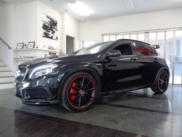 GLAクラス AMG GLA45 4マチック エディション I 4WD
