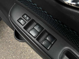 運転席オートウインドございます。