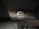 ご納車前にはプロの整備士が点検を行い、交換の必要がある部品は交換してからご納車いたします。また、その後の点検・整備・車検等も当社にお任せください。