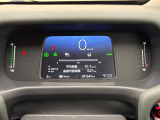 とても見やすいデザインのメーターとなっております♪