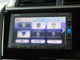 ナビゲーションは純正メモリーナビ(VXM-174VFXi)を装着しております。AM、FM、CD、DVD再生、Bluetooth、フルセグTVがご使用いただけます。初めて訪れた場所でも安心ですね!