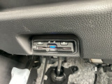 ETC車載器付。ETCが使用可能な道路通行料はキャッシュレスでスマートに走行できます。再セットアップして納車致します。