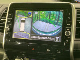 【アラウンドビューモニター】専用のカメラにより、上から見下ろしたような視点で360度クルマの周囲を確認することができます☆死角部分も確認しやすく、狭い場所での切り返しや駐車もスムーズに行えます。