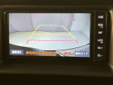 いまや必須装備「ナビゲーション」搭載!知らない場所にスイスイッとドライブ。もう、これなしではハンドルを握れませんね!でも運転中の操作は危険ですのでご注意ですね☆