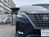 ☆ 【LEDヘッドライト】 悪天候や夜間走行時も良好な視界を確保し安心して運転できる高輝度LEDヘッドライトを装備!点灯速度が早く、消費電力も抑えられています ☆