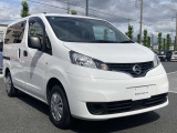 中古車だからボディーコーティングがおすすめ!下地処理が重要なコーティングはもちろんプロの施工でピカピカに仕上げます。
