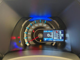 【メーター】オシャレで見やすいディスプレイです!スピードの出しすぎには注意して安全運転でお願いしますね!