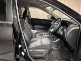 【運転席パワーシート】電動でシートポジションを設定できます♪