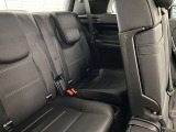 メルセデス・ベンツの定める厳しい基準をクリアしたお車のみをご案内させて頂きます。納車前整備はメーカー規定に基づき当店3Fの指定工場で入念に行なわれます。熟練のメカニックがお客様のお車を整備致します。