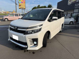 ヴォクシー 2.0 ZS 4WD 
