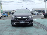 LEDヘッドライト、フォグライト装着車なので、夜間走行も明るく安全な走行をサポートいたします