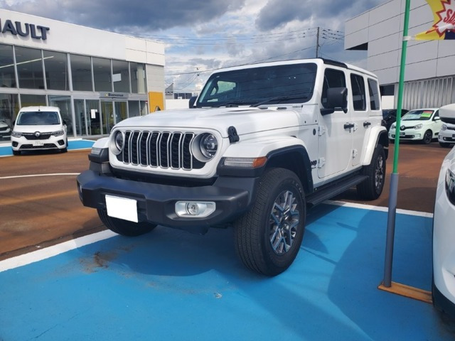 ラングラー アンリミテッド サハラ 4WD 