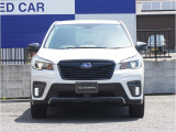 SUBARU認定U-carはスバル車を知り尽くしたスタッフによる徹底的な点検整備済み。車検、法定点検の整備項目はもちろん各機能や付属品、アイサイトのチェックまでディーラーならではの安心をお届けします。